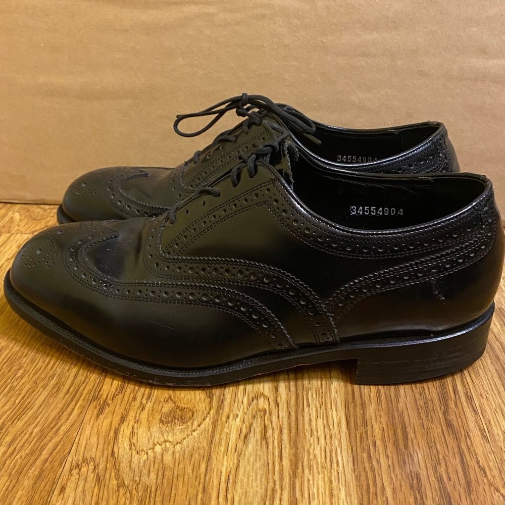 Florsheim 17066-01 Black Leather Oxford Wingtip Dress Business Men Shoes Size 8